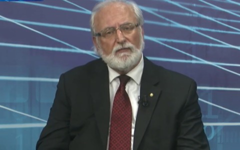 Un giallo nel cuore del Medioevo: il Monferrato rivive in “Prophetia silvae”