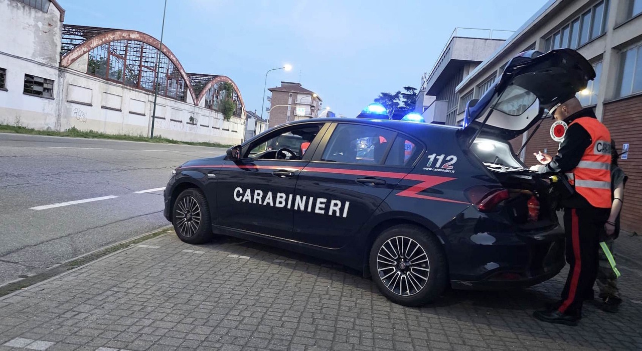 Controlli straordinari dei Carabinieri nei locali e sulle strade a Casale Monferrato