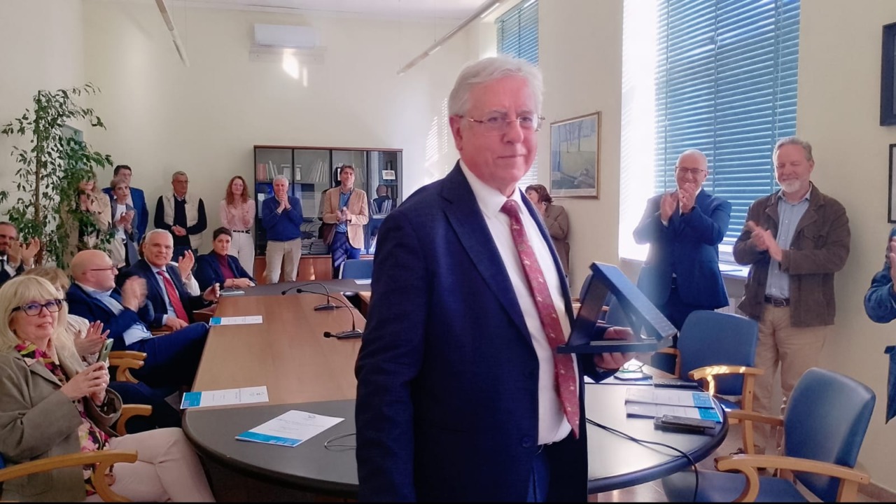 Alessandria: al professor Mauro Fioretto il titolo di Primario Emerito