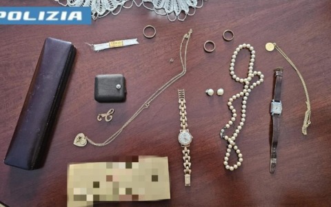 Torino: tenta di truffare un anziano fingendosi un poliziotto, arrestato grazie alla segnalazione di un cittadino