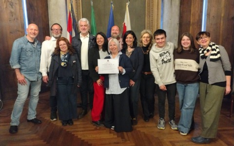 Gli Illegali primi in Italia con il loro spettacolo “American Shitting”