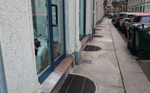 Spaccata in centro Torino: arrestato per tentato furto in una boutique di lusso