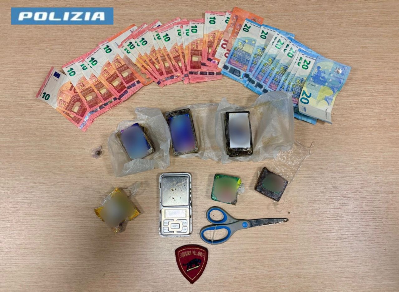 Controlli nel quartiere San Paolo di Torino: arrestato un 20enne per spaccio