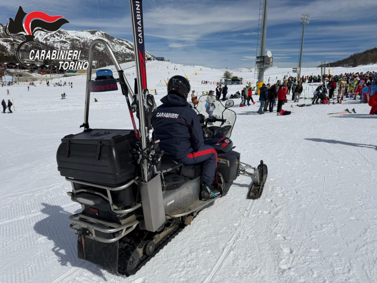 Conclusa la stagione sciistica: a Sestriere oltre 50 sanzioni per chi non indossava il casco