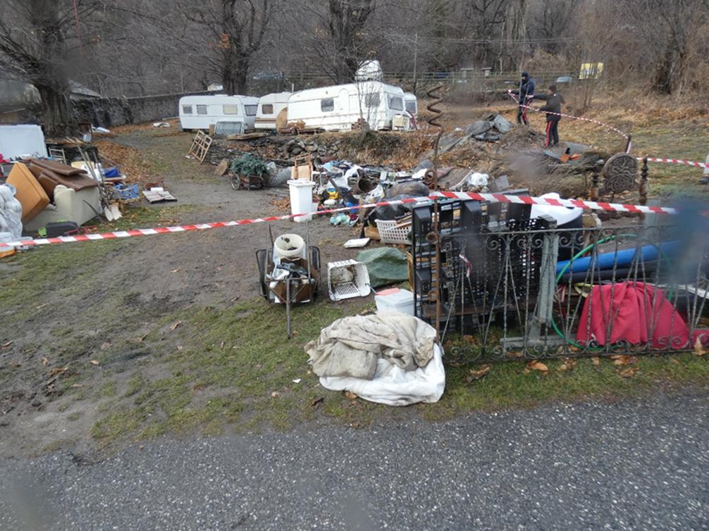 Sequestrata discarica abusiva di 900 metri quadrati a Exilles, nel Torinese