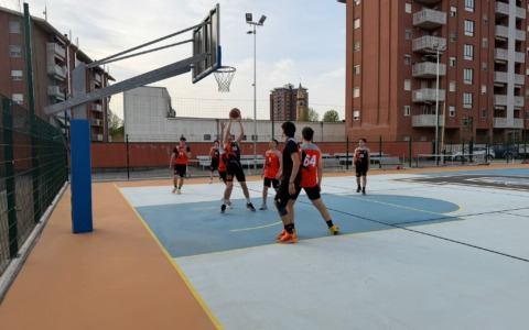 Alessandria, nuovo campo di basket inaugurato al Quartiere Cristo