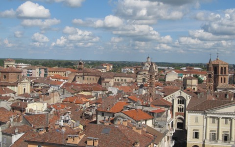 Servizio Civile, bando prorogato al 16 aprile: 10 posti a Casale Monferrato