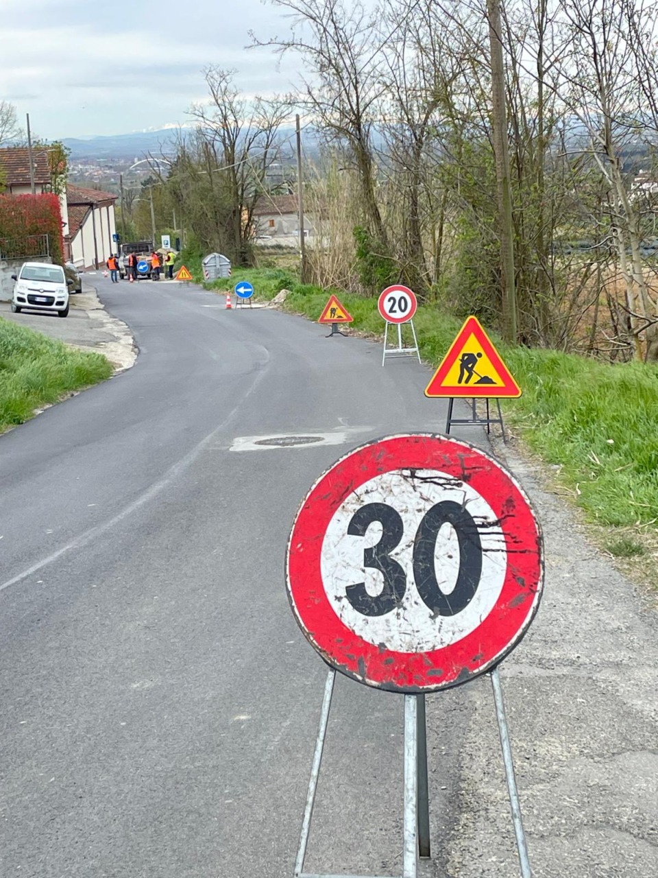 Lavori con buche a Valle San Bartolomeo, Sogeri sanziona la ditta appaltatrice