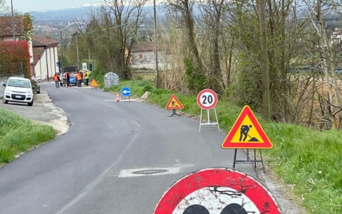 Lavori con buche a Valle San Bartolomeo, Sogeri sanziona la ditta appaltatrice