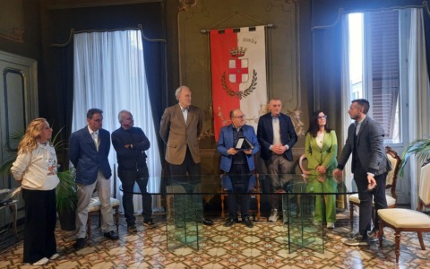 La Bertram Derthona ci riprova in gara 2 a Venezia. Dino Meneghin ospite ad Ovada