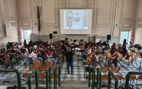 Il cinema incontra la solidarietà: il 15 maggio ad Acqui spettacolo per la Fondazione Uspidalet