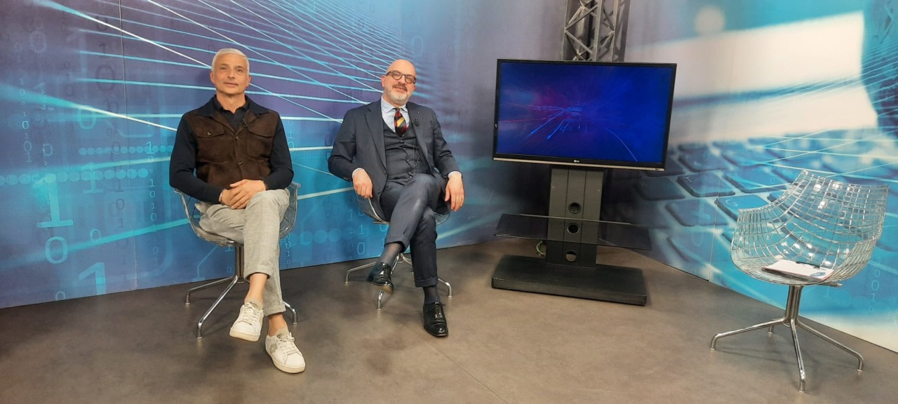 Alessandria accende il weekend del Giro: “Aperto per il Giro” trasforma il centro in una festa