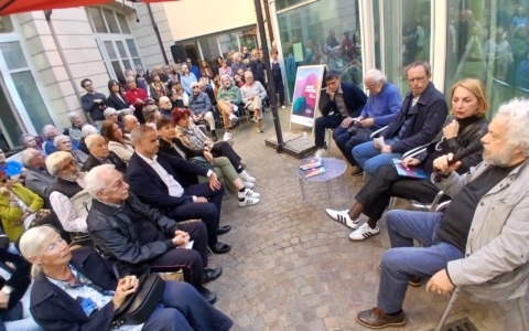 Il colore di Mario Annone in mostra alle gallerie d’arte di Alessandria