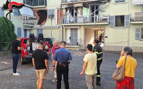 Vignole Borbera: tenta di togliersi la vita e fa esplodere una palazzina. 50enne in fin di vita
