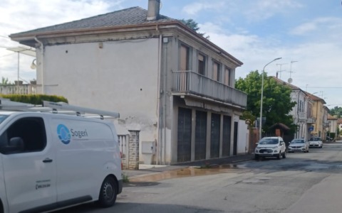 Guasto alla rete idrica a Valmadonna: acqua sospesa fino alle 22
