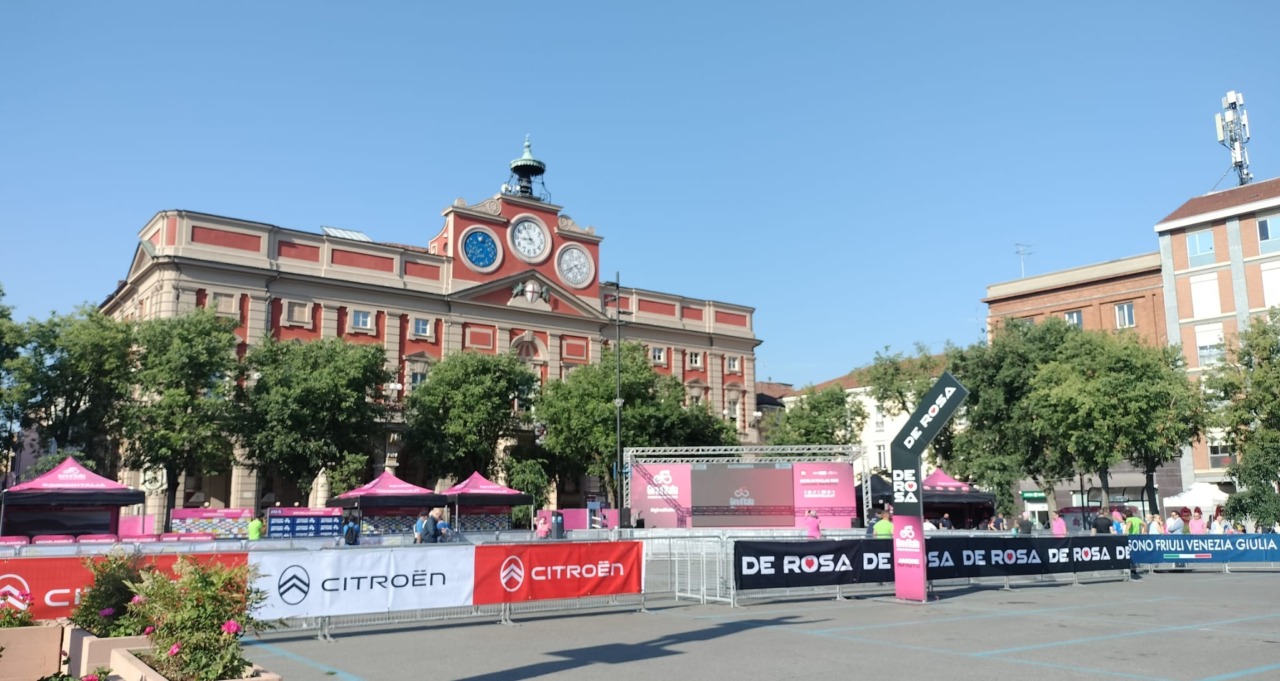 Alessandria fa il tutto esaurito per il Giro d’Italia