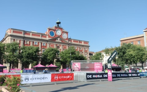 Alessandria fa il tutto esaurito per il Giro d’Italia