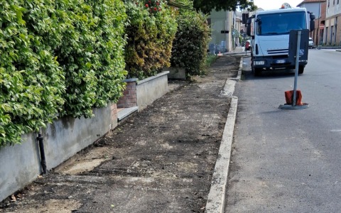 Novi Ligure: al via i lavori di rifacimento dei marciapiedi in via dei Mille e in via Monte Pasubio