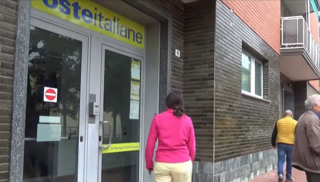 Prime difficoltà per gli ovadesi dopo la chiusura dell’ufficio postale per ristrutturazione