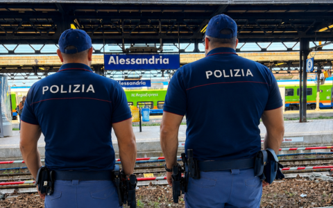 Furto a bordo di un treno regionale: arrestato dalla Polfer di Alessandria