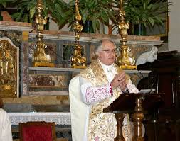 Rocca Grimalda dice addio a Don Giovanni Ferrando: questa mattina i funerali