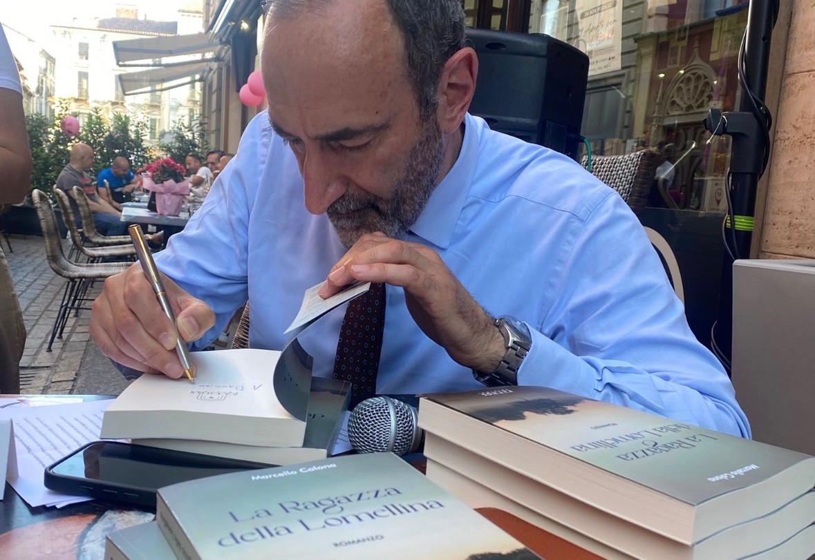 A Filo Diretto Marcello Colona presenta il suo libro “La ragazza della Lomellina”