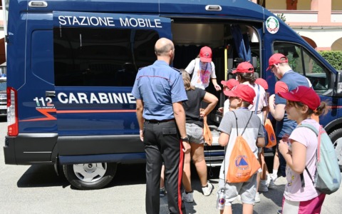 “Anch’io sono la Protezione Civile”: i giovani visitano il Comando dei Carabinieri di Alessandria