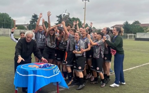 L’Alessandria volley rinuncia alla A3. L’Alessandria Calcio Femminile premiata dal Comune