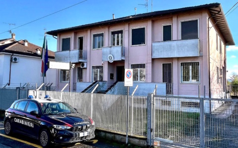 Colpisce un Carabinieri dopo una rissa alla festa patronale: arrestato 25enne a Pontestura