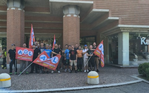 Vittoria per il lavoratori del magazzino Kimono di Alessandria: ricevuto Tfr da società uscente