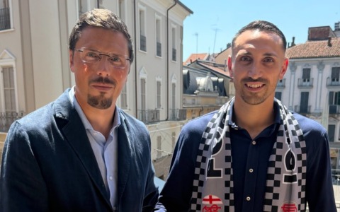 Anche l’attaccante Vincenzo Alfiero nella rosa dell’Alessandria Calcio