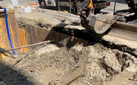 Alessandria: nuovo guasto alla rete idrica e del gas durante i lavori di teleriscaldamento in piazza Turati