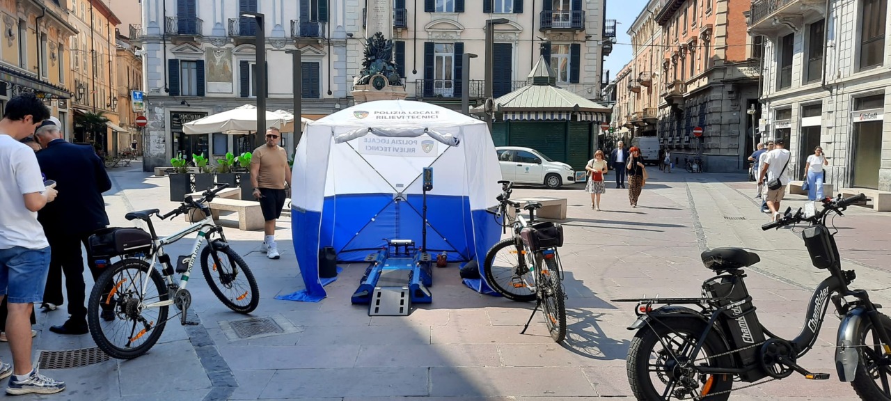 Controlli ad Alessandria su monopattini e bici elettriche: scattano le sanzioni