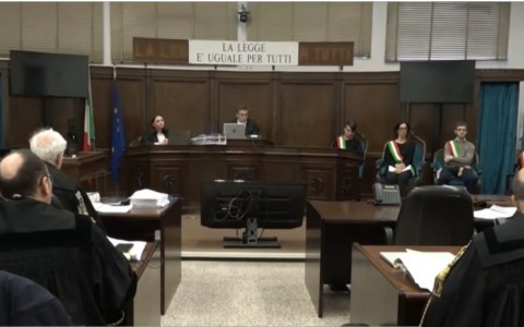 Cascina Spiotta: 6 anni ad Azzolini, assoluzione per Curcio e Moretti